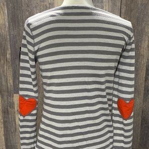 Cute Gap Heart on elbows shirt XS Gray Stripe L/S